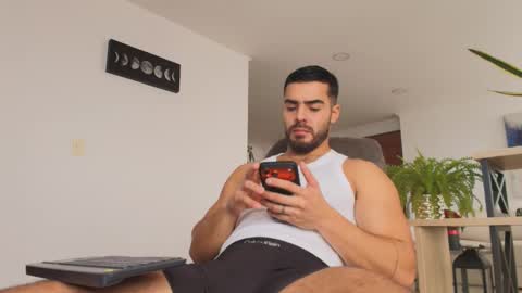 Snapshot of andrew_west_ chatting on 02.19.26 ANDREW WEST online show from 02.19.26