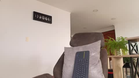 Snapshot of andrew_west_ chatting on 03.24.26 ANDREW WEST online show from 03.24.26