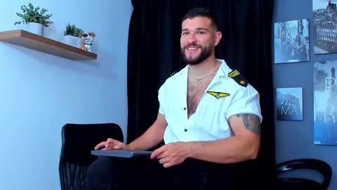 Snapshot of andrewdiaz_ chatting on 10.23.25 Andrew Diaz online show from 10.23.25