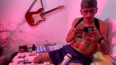 Snapshot of andreys315501 chatting on 11.11.25 Andreysramses online show from 11.11.25