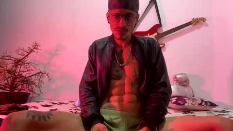 Snapshot of andreys315501 chatting on 11.17.25 Andreysramses online show from 11.17.25