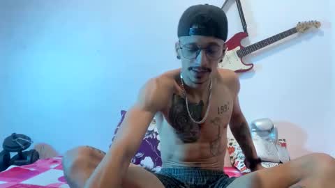 Snapshot of andreys315501 chatting on 12.04.25 Andreysramses online show from 12.04.25