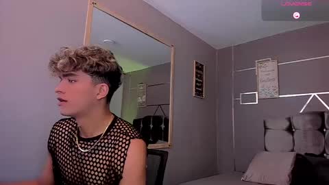 Snapshot of andrius_24 chatting on 01.29.25 online show from 01.29.25