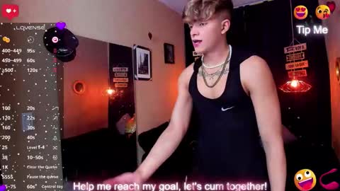 Snapshot of andrius_24 chatting on 12.15.25 online show from 12.15.25