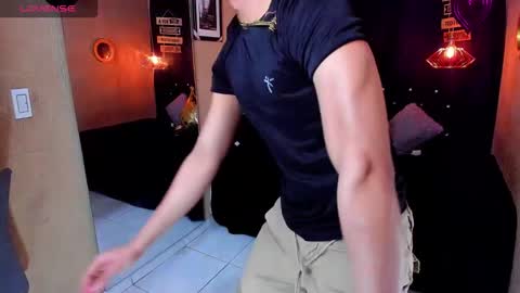 Snapshot of andrius_24 chatting on 01.14.26 online show from 01.14.26