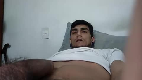 Snapshot of andsexbi69 chatting on 10.23.25 andsexbi69 online show from 10.23.25