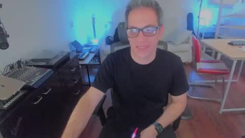 Andrew online show from 09.10.25