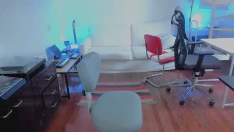 Andrew online show from 09.23.25