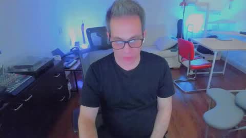 Andrew online show from 10.08.25