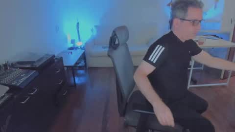 Andrew online show from 12.01.25