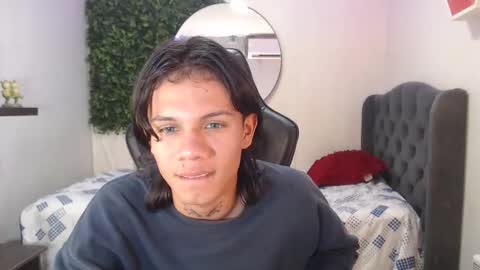 andy_dan1 online show from 02.05.25