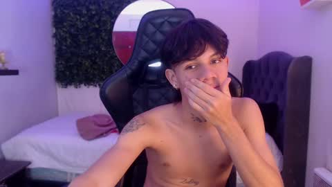 andy_dan1 online show from 02.25.25