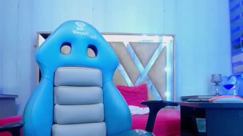 andy online show from 11.21.25