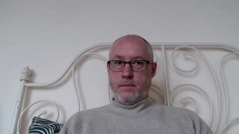 Snapshot of andyberg8 chatting on 02.21.26 Andy online show from 02.21.26