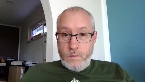 Snapshot of andyberg8 chatting on 05.22.26 Andy online show from 05.22.26