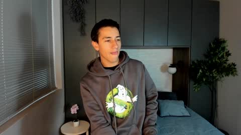 Andy Joy  online show from 01.28.25