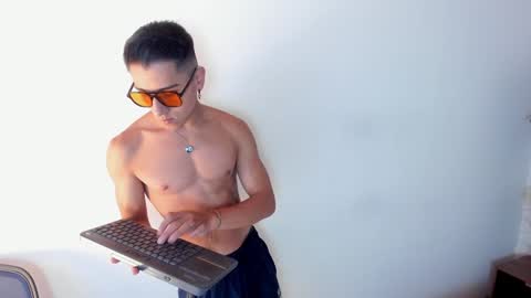 Andy Joy  online show from 01.30.25