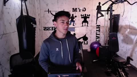 Andy Joy  online show from 02.16.25