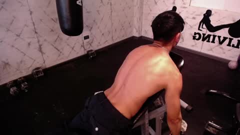 Andy Joy  online show from 02.16.25