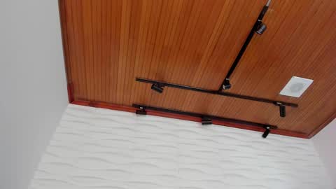 Andy Joy  online show from 02.22.25