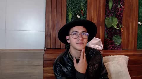 Andy Joy  online show from 11.15.25