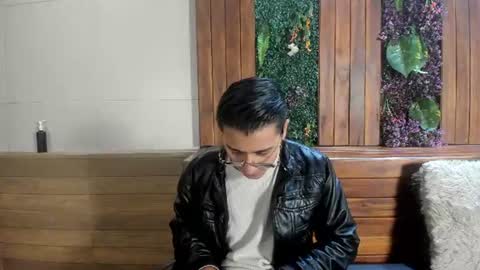 Andy Joy  online show from 08.06.26
