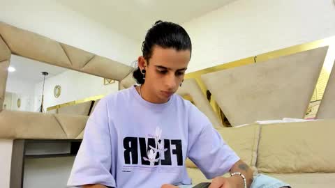 andyxibrat online show from 10.25.25