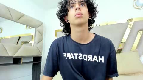 andyxibrat online show from 11.15.25