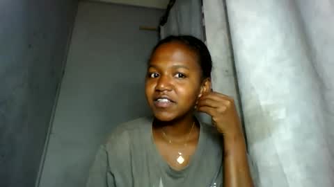 Snapshot of anequat01 chatting on 02.01.26 anequat01 online show from 02.01.26