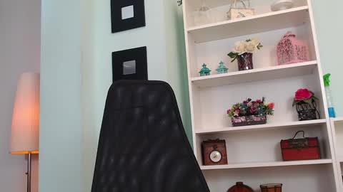 Snapshot of aneshereforu chatting on 02.04.25 Anes online show from 02.04.25