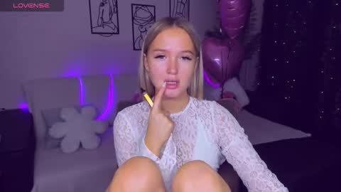 Anfisa online show from 09.16.25