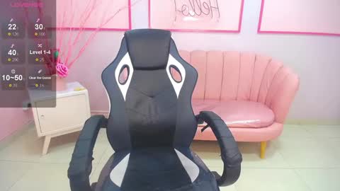 Snapshot of angel09_a chatting on 12.14.24 angel09 a online show from 12.14.24