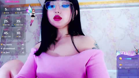 Snapshot of angel_asia_ chatting on 12.11.24 angel_asia_ online show from 12.11.24