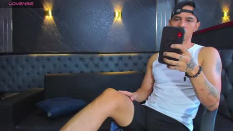 Snapshot of angel_blessed chatting on 07.25.26 angel_blessed online show from 07.25.26