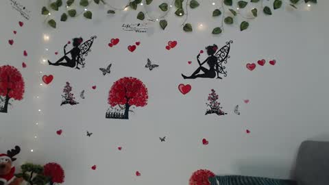 Angel Curl online show from 02.14.25