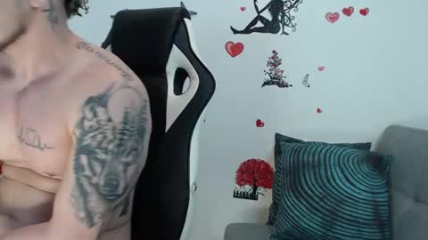 Angel Curl online show from 03.05.25