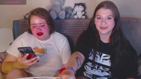 Snapshot of angel_gelya chatting on 06.18.26 Angel online show from 06.18.26
