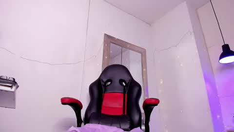 angel hardy online show from 11.05.25