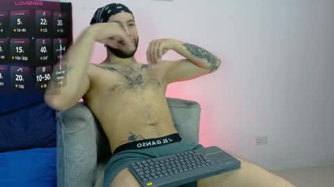 angel_kyrozz online show from 03.25.26