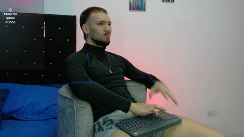 angel_kyrozz online show from 04.03.26