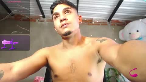 Snapshot of angel_latinboy chatting on 06.24.26 Angel online show from 06.24.26