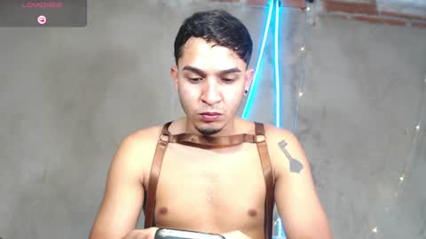 Snapshot of angel_latinboy chatting on 07.23.26 Angel online show from 07.23.26
