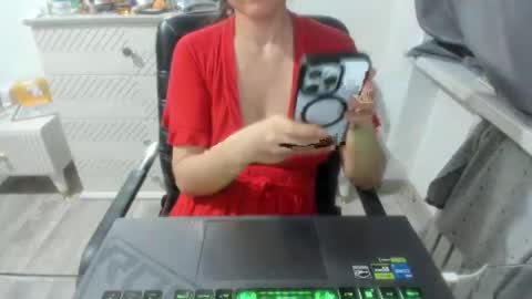 angel_lee__ online show from 01.11.25