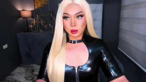 Snapshot of angel_off_hell chatting on 02.09.26 Angel No Mercy online show from 02.09.26