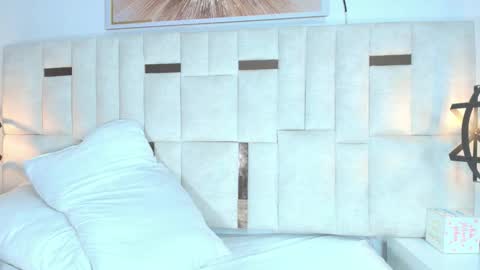 Nicolle  online show from 10.19.25