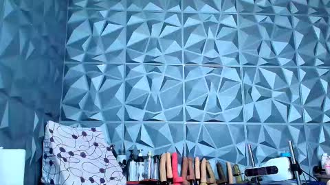 Snapshot of angel_red77 chatting on 10.04.25 angel red77 online show from 10.04.25