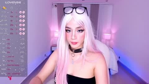 Snapshot of angel_rouse_1 chatting on 12.08.24 Angel online show from 12.08.24