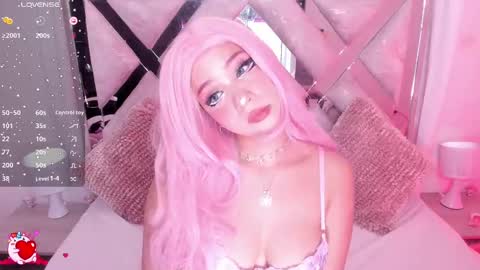 Snapshot of angel_rouse_1 chatting on 02.27.25 Angel online show from 02.27.25