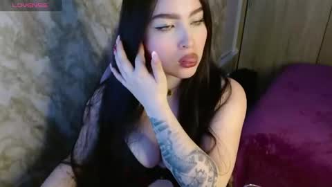Snapshot of angel_sweet_v chatting on 07.26.26 Sweet Angel online show from 07.26.26