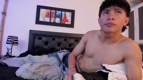 Snapshot of angel_thomas chatting on 02.24.25 Angel online show from 02.24.25